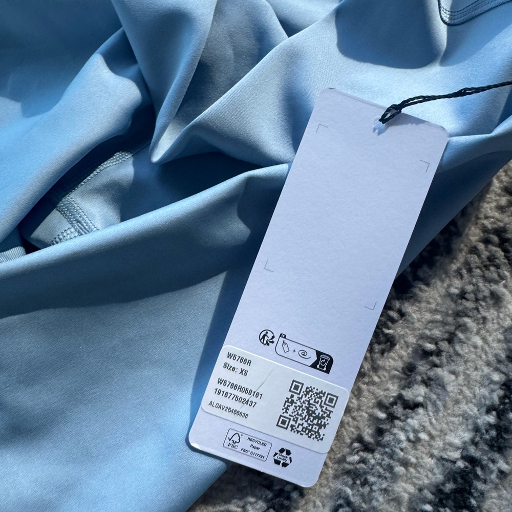 NEW ALO YOGA 7/8 Airlift Legging Celestial Blue size small - Picture 6 of 6
